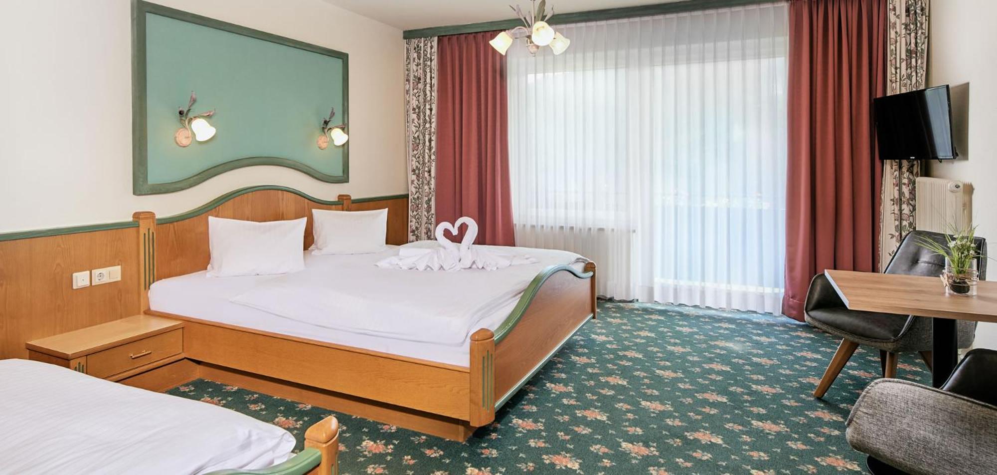Hotel Bergglueck Фильцмос Экстерьер фото